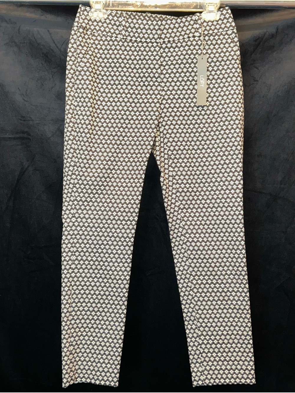 NWT LOFT Mosaic Julie Skinny 0P Ankle Petite Black/White Design Pants